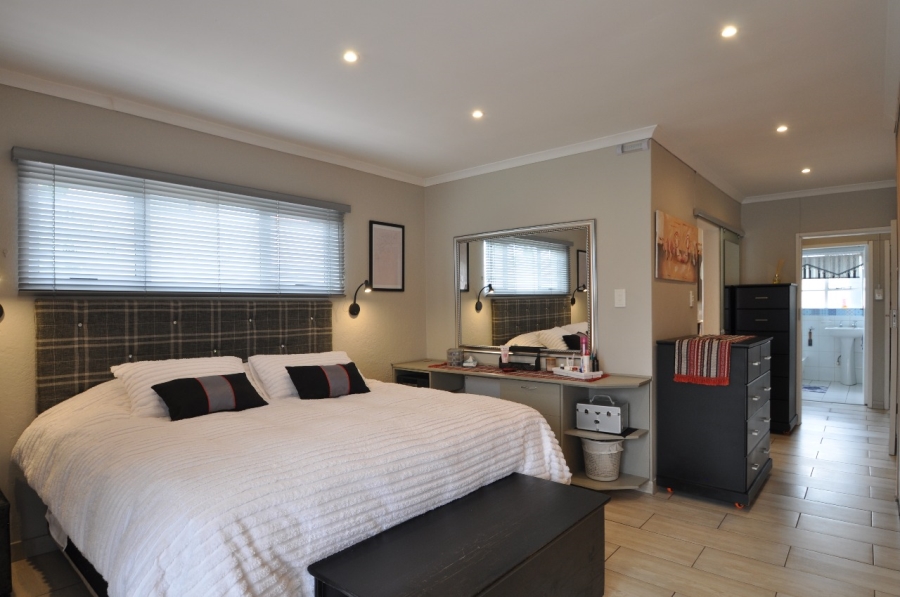 5 Bedroom Property for Sale in Sasolburg Ext 23 Free State